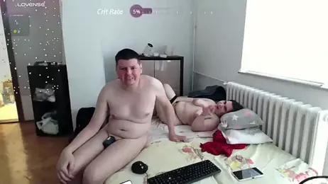 Bogarszemcsi01 — Stripchat stream photo (May 2025)