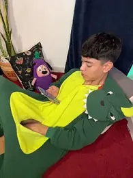 Lion_Boy18 — stripchat