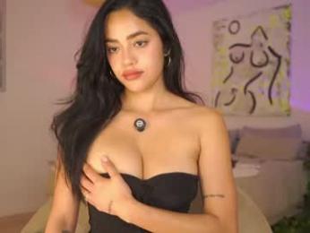 n_o_v_a — вебкам-модель онлайн на chaturbate