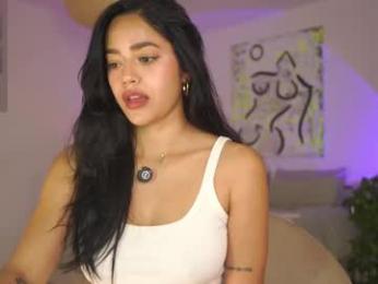 n_o_v_a — вебкам-модель онлайн на chaturbate