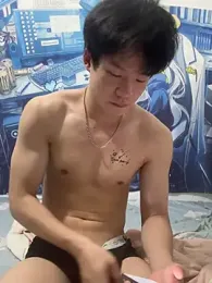 xiaoyu-886 — вебкам-модель онлайн на stripchat