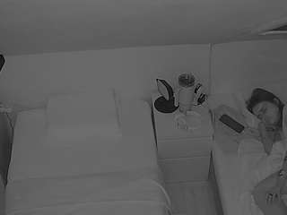 voyeurcam-julmodels-bed-7 — Camsoda stream photo (Aug 2026)