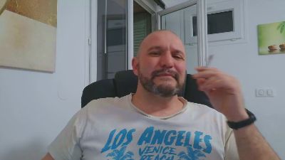 DaddyBearLive — Cam4 stream photo (Apr 2026)