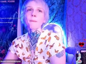 tricky_nymph — вебкам-модель онлайн на chaturbate
