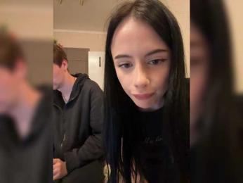 kittygirle — вебкам-модель онлайн на bongacams
