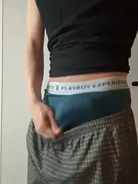 ledolue — вебкам-модель онлайн на stripchat