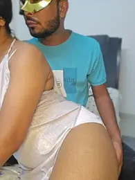 Awesomelusty — вебкам-модель онлайн на stripchat