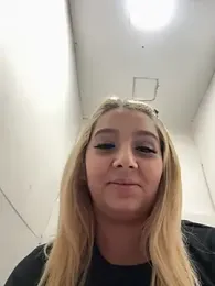 hotamanda01 — вебкам-модель онлайн на stripchat