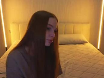 rezurs — Chaturbate stream photo (Jun 2026)