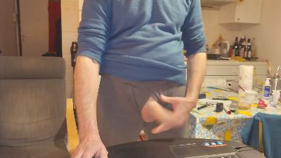 androx77 — вебкам-модель онлайн на cam4