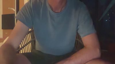tiomadridhot — вебкам-модель онлайн на cam4