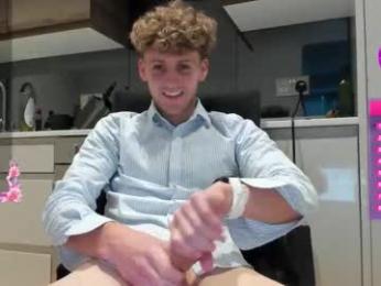 dominantalex182 — вебкам-модель онлайн на chaturbate