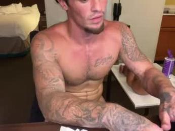 frankoafterdark — вебкам-модель онлайн на chaturbate