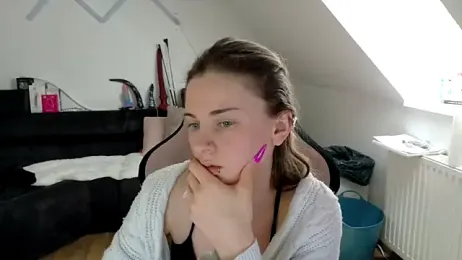 Melly4You — stripchat