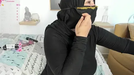 Amina_hafsa — вебкам-модель онлайн на stripchat