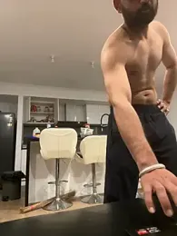 hitman1208_ — Stripchat stream photo (Mar 2026)