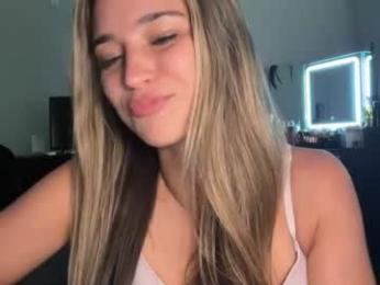 iamtatiana10 — Chaturbate stream photo (Jul 2026)