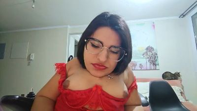 Tucojafavorita — вебкам-модель онлайн на cam4