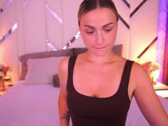FloraGreys — Bongacams stream photo (Aug 2026)