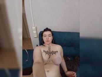Iraidalass — вебкам-модель онлайн на bongacams