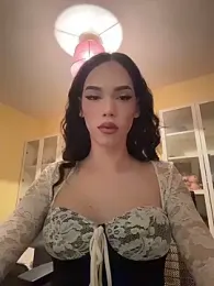 Carlita_cute — вебкам-модель онлайн на stripchat