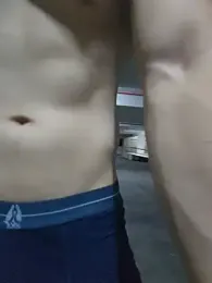 Valerious180 — вебкам-модель онлайн на stripchat