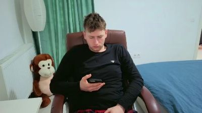 Germanyhot19 — Cam4 stream photo (Mar 2026)