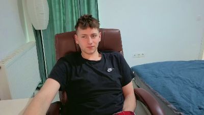 Germanyhot19 — Cam4 stream photo (Mar 2026)