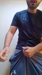 Luisfer98 — вебкам-модель онлайн на cam4