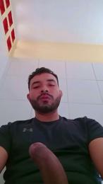 Luisfer98 — вебкам-модель онлайн на cam4