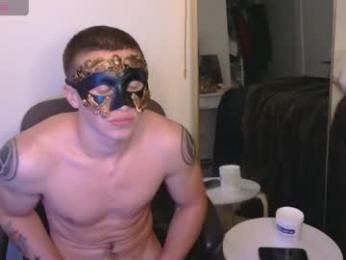 midnightmasc — Chaturbate stream photo (May 2026)