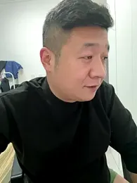 Lixiang9998 — Stripchat stream photo (Dec 2025)