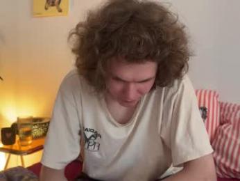 di_n_alex — вебкам-модель онлайн на chaturbate