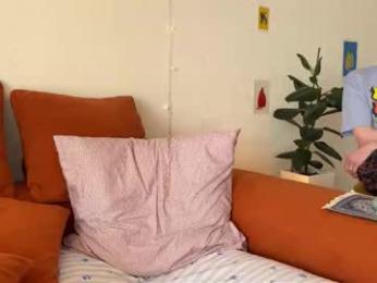 di_n_alex — вебкам-модель онлайн на chaturbate