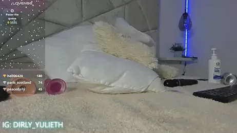 Alejandraa_Ruiz10 — Stripchat stream photo (Mar 2026)