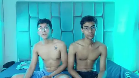 Desire4Duo — Stripchat stream photo (Feb 2026)