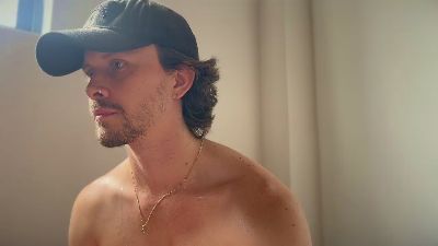 MCKLISTER69 — вебкам-модель онлайн на cam4