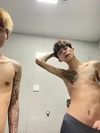 paofu-001 — вебкам-модель онлайн на stripchat