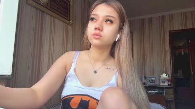 LawandaMowry — Cam4 stream photo (Apr 2026)