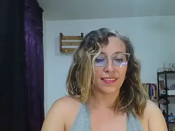 charlott_ponce — Stripchat stream photo (May 2025)