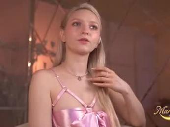 marylunamay — Chaturbate stream photo (Jun 2026)