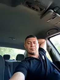 papi08 — вебкам-модель онлайн на stripchat