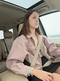 DollyTall — Stripchat stream photo (Mar 2026)