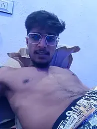 kaushikhotty — Stripchat stream photo (Jun 2026)