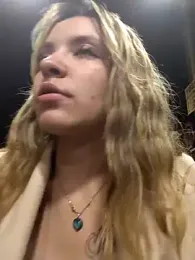 celeste_83 — Stripchat stream photo (Dec 2025)