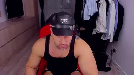 MarisMuscle — Stripchat stream photo (Mar 2026)