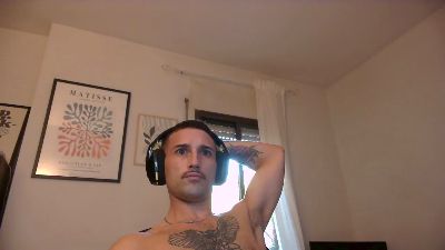 dxnsimxnn — вебкам-модель онлайн на cam4