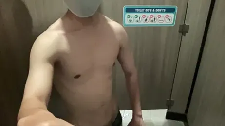 Asianbigfun — вебкам-модель онлайн на stripchat