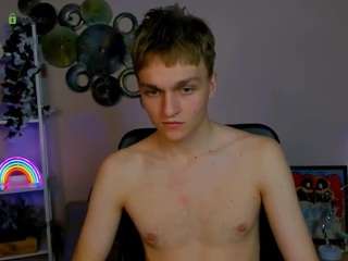 john-lik — Camsoda stream photo (Apr 2026)