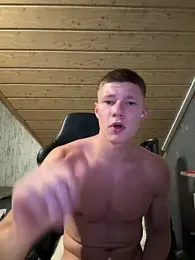 BigDickPattt — вебкам-модель онлайн на stripchat